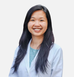 Phuong Daniels headshot